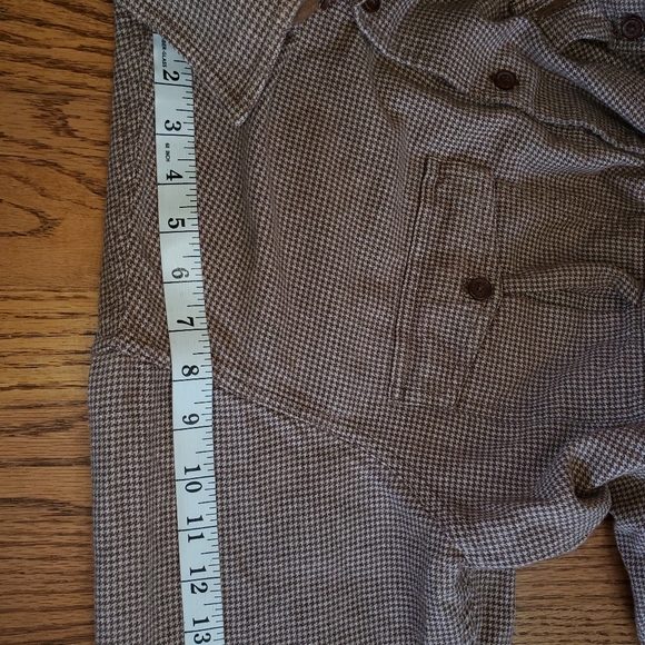 Orvis large plaid long sleeve button down. Brown. - Picture 9 of 12